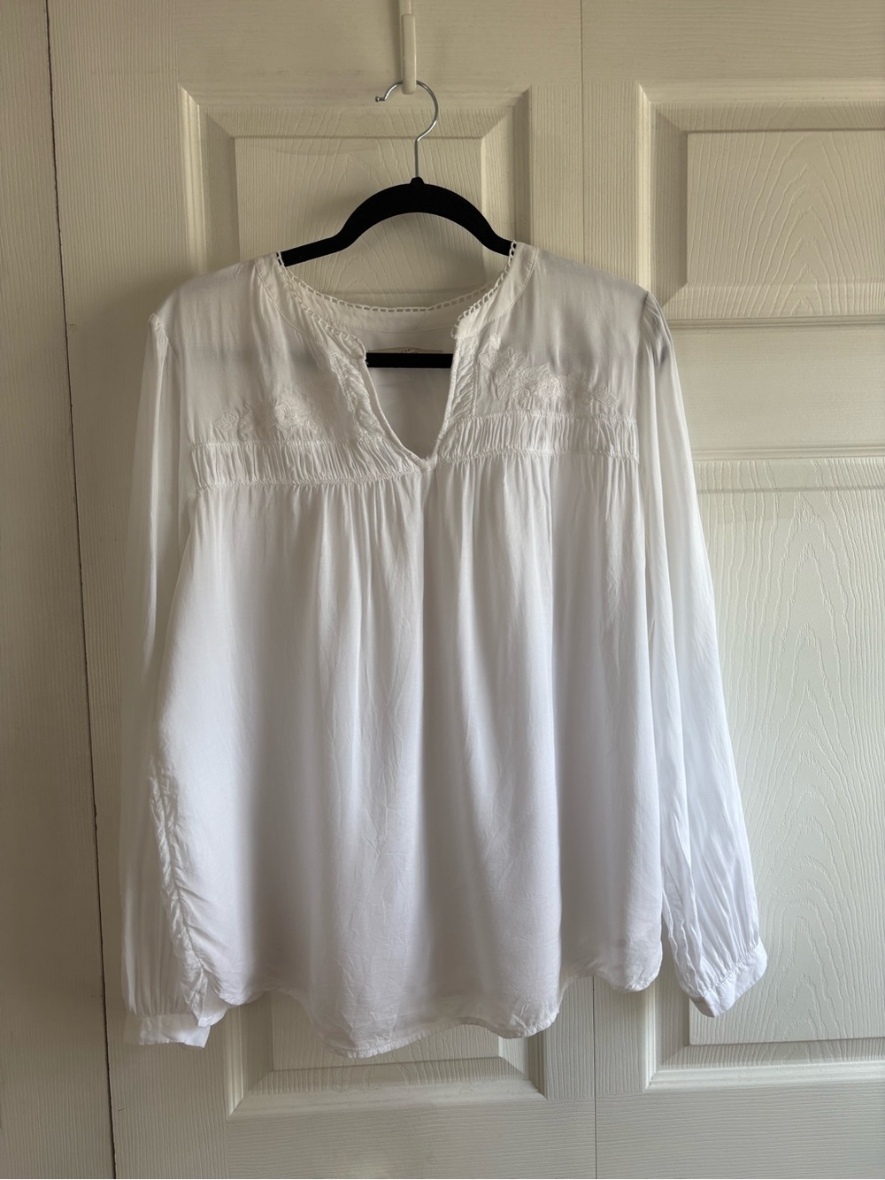 Loft White Embroidery Balloon Blouse XL Boho Career Academia Peasant Cottage